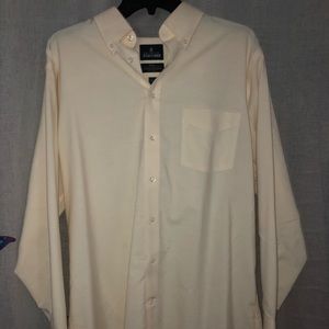 Stafford Fitted Button-Up Long Sleeve